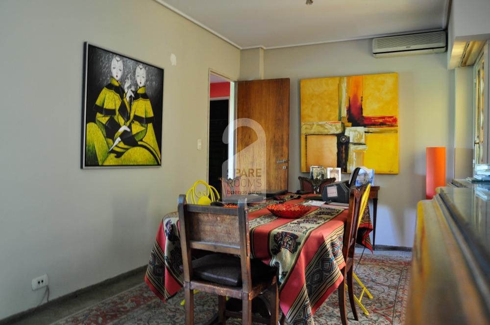 The dinning room 