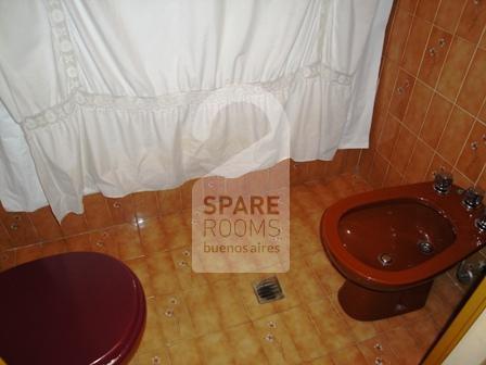 The private bathroom at the apartment in Palermo