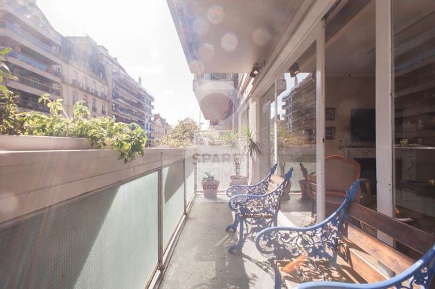 The living room at the apartment in Recoleta