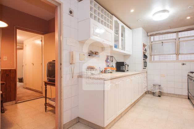 The dinning room at the apartment in Recoleta