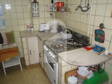 The kitchen at the apartment in Balvanera