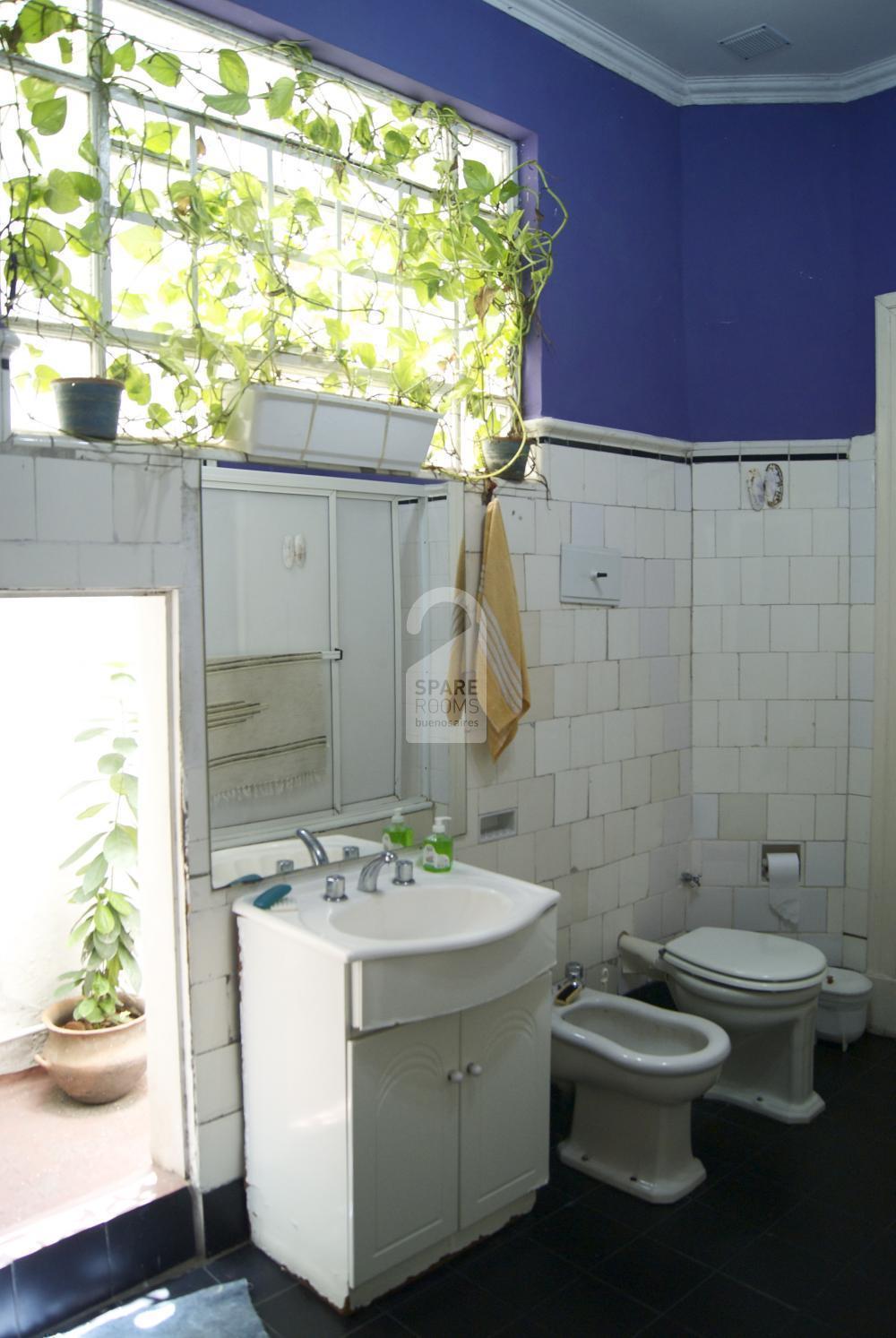 The bathroom at the apartment in Balvanera