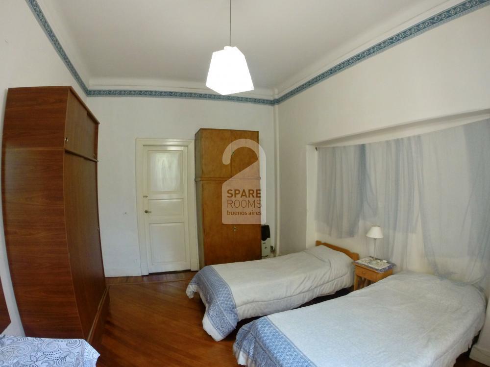 El dormitorio en el departamento de Balvanera