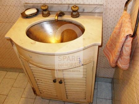 The private bathroom at the apartment in Recoleta