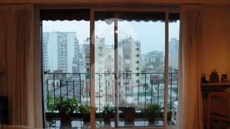 Living room at the apartment in Almagro