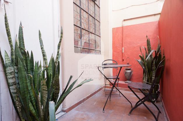 El patio interno.