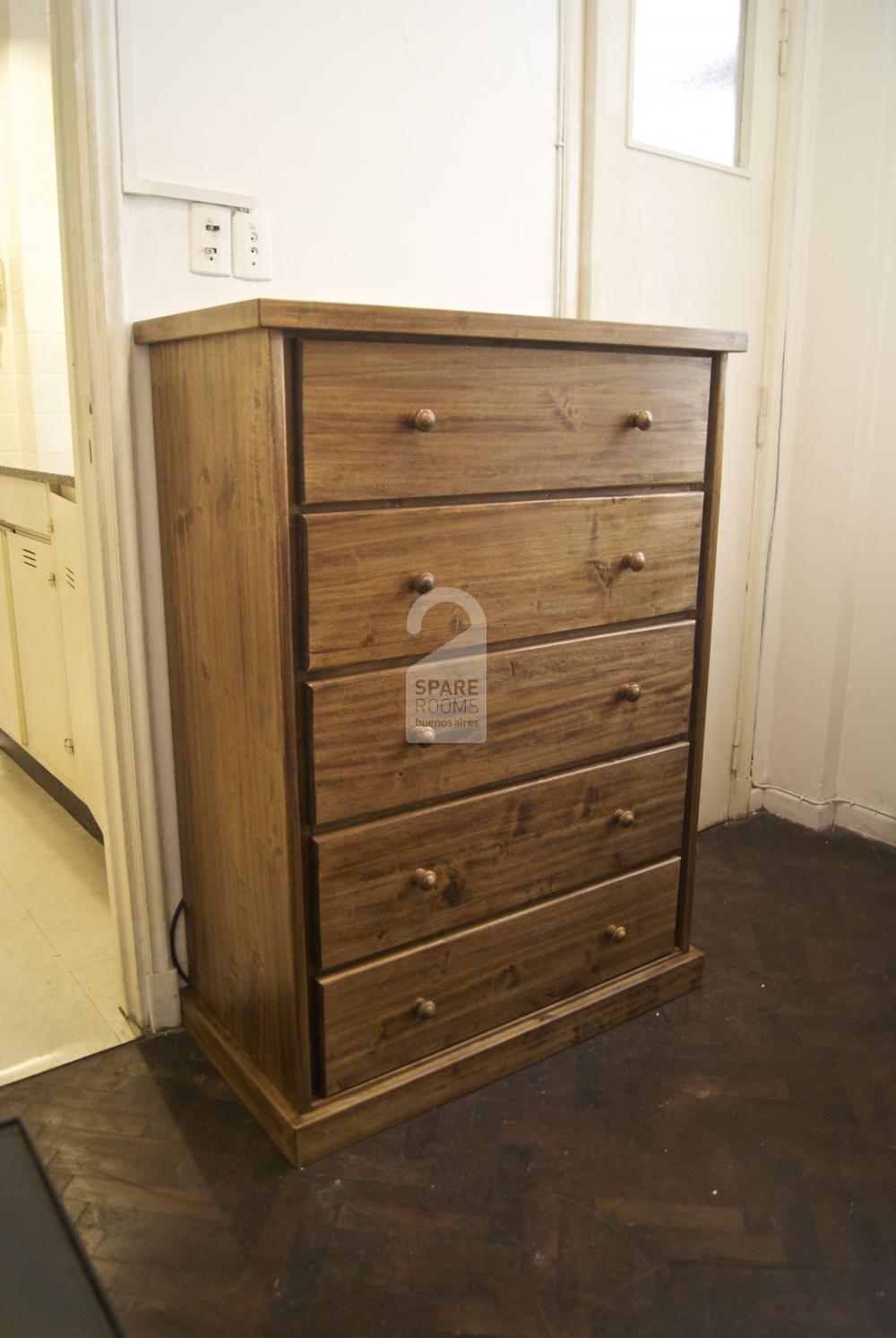 Chest of drawers