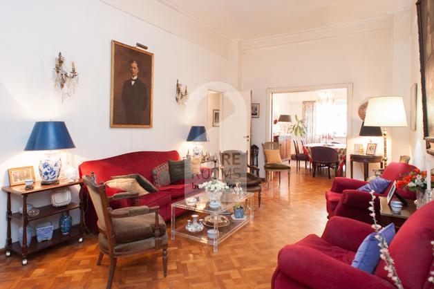 Living room at Recoleta apartment