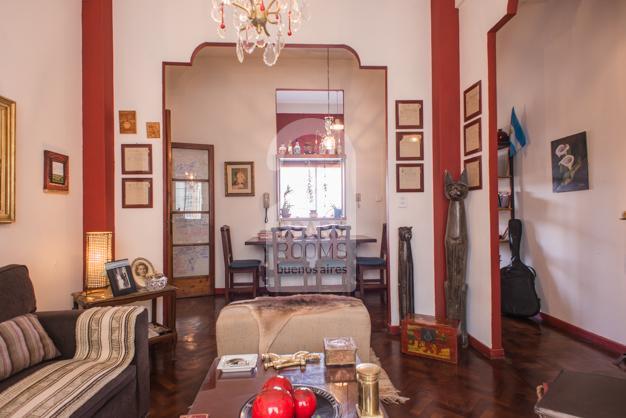 Living room in San Telmo