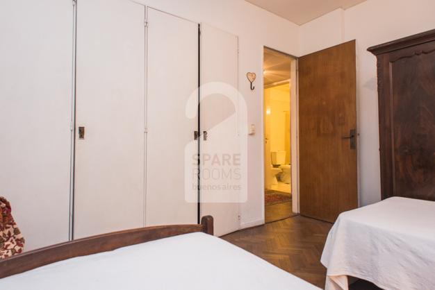 Room at Recoleta with private bathroom