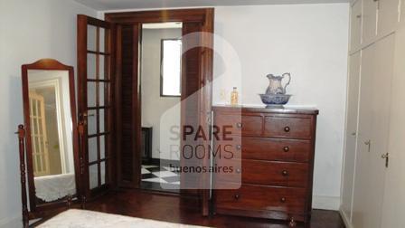 Double room at the French style apartment in Downtown/Retiro
