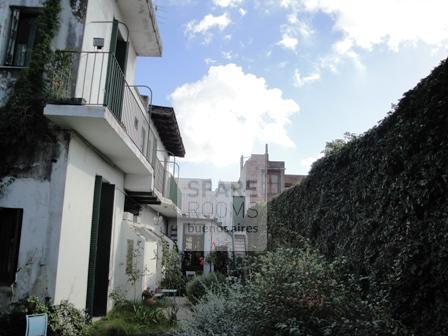 El hermoso jardín en la casa de Palermo