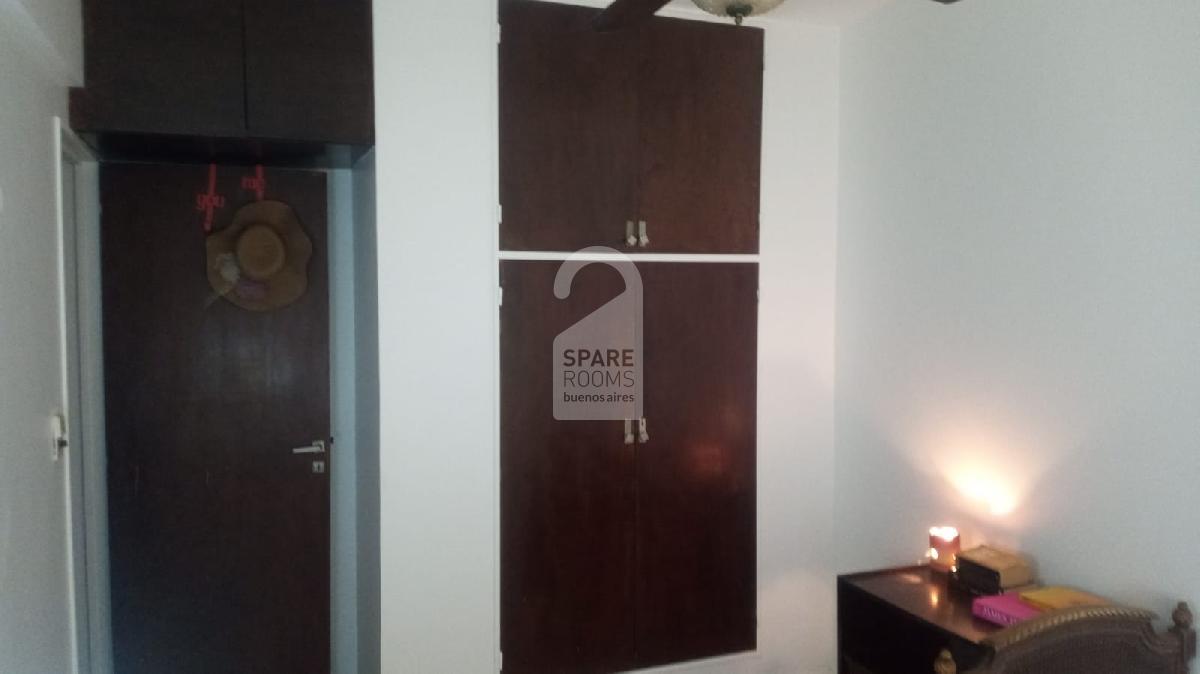 single room in belgrnao 